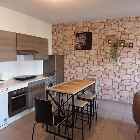 Appartement Duplex Nimes Centre ภายนอก รูปภาพ