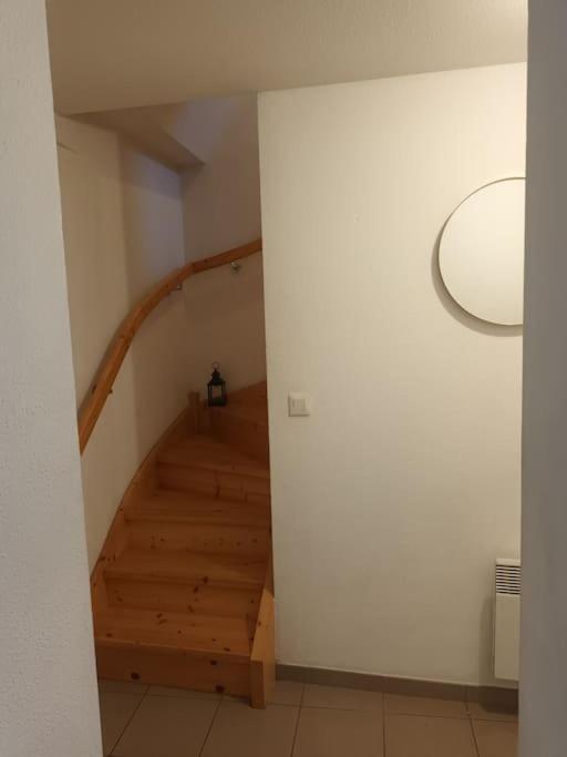 Appartement Duplex Nimes Centre ภายนอก รูปภาพ