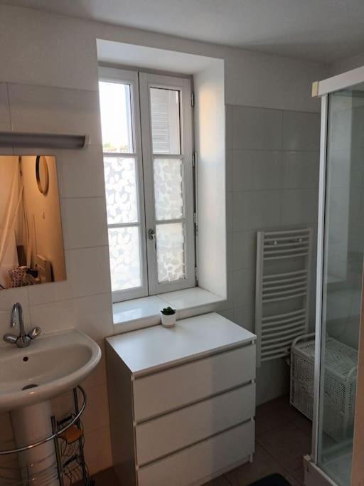 Appartement Duplex Nimes Centre ภายนอก รูปภาพ